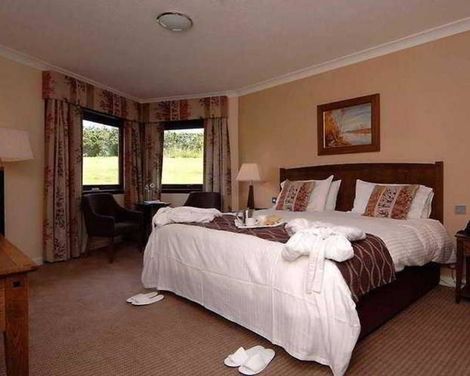 The DoubleTree by Hilton Edinburgh - Queensferry Crossing-1