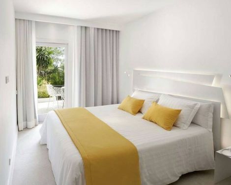Apartamentos Paraiso De Los Pinos-1