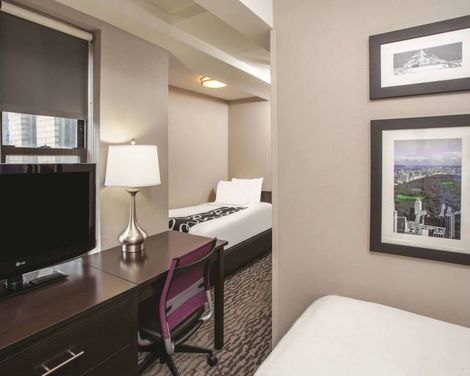La Quinta Inn and Suites New York City Central Park-0