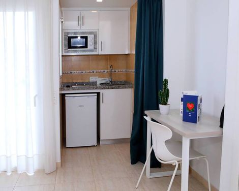 Hotel Apartamentos Pyr Fuengirola