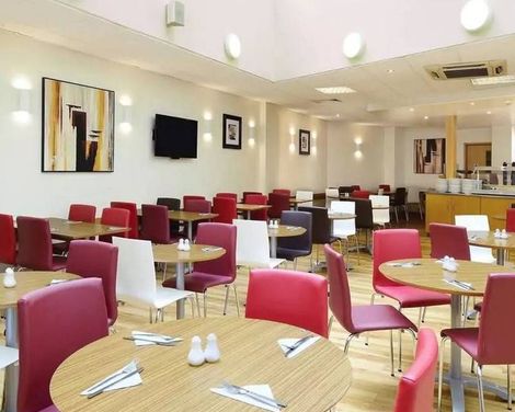 Travelodge London Central City Road 