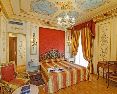 Regina Palace