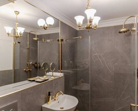 H15 Hotel Francuski