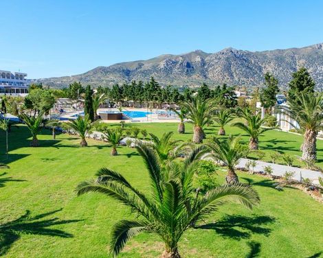 Sovereign Beach Hotel