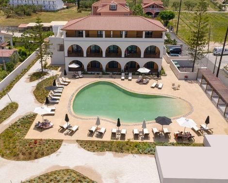 Serenity Luxury Boutique Hotel Agrilia