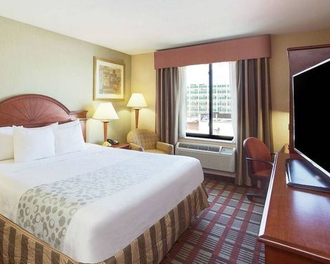 La Quinta Inn by Wyndham Queens (New York City)-0