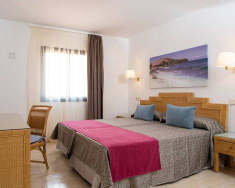 HL Club Playa Blanca Hotel-3