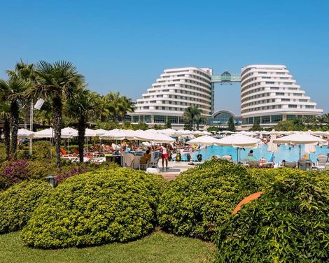 Miracle Resort Hotel-1
