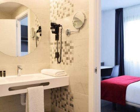 Hotel New Bilbao Airport