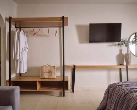 Nikon Boutique Hotel