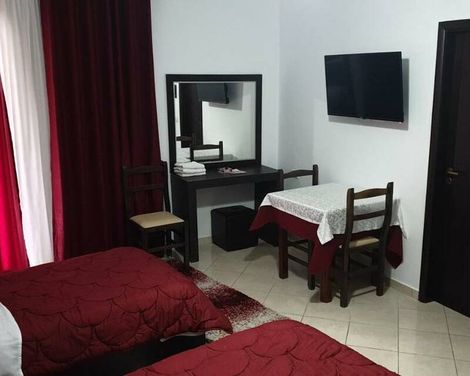Haris Hotel
