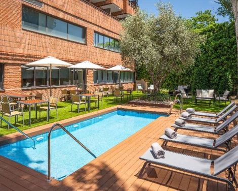 Madrid Alameda Aeropuerto by Meliá