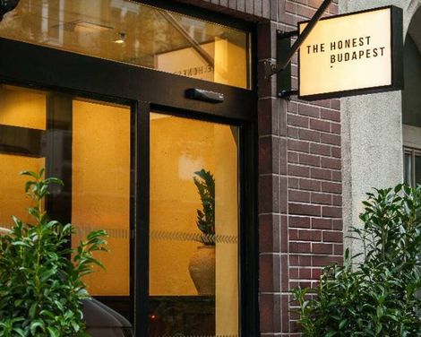 The Honest Budapest By Chic & Basic