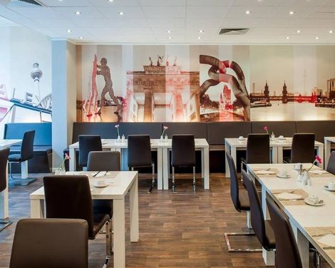 Mercure Hotel Berlin am Alexanderplatz-3