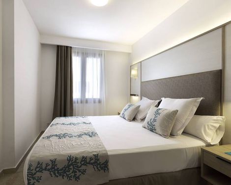 Alua Suites Las Rocas-3