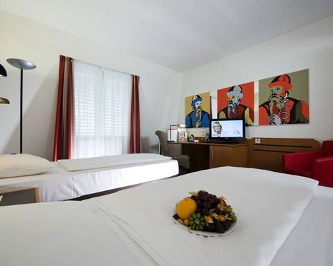H+ Hotel Leipzig-3