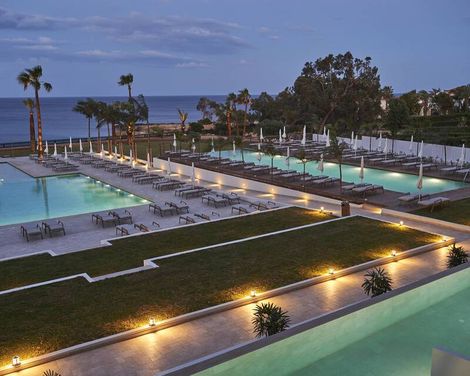 Sunrise Jade Hotel