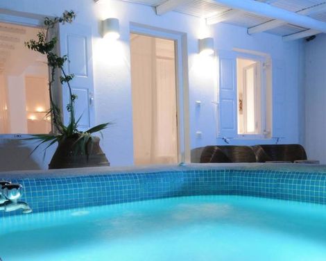 Ostraco Suites