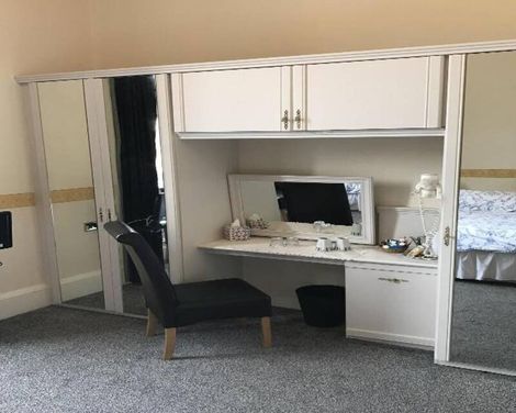 Dorstan Guest House