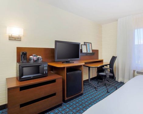 Fairfield Inn & Suites Las Vegas South-2