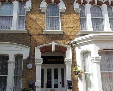 Queens Drive Hotel at Finsbury Park-3