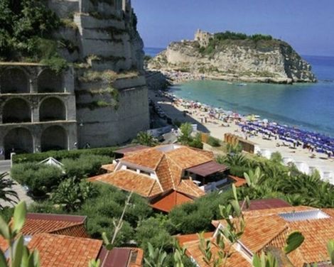 Le Roccette Mare Beach Hotel & Resturant-0
