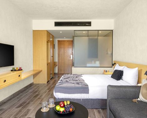 Creek Hotel & Residences El Gouna