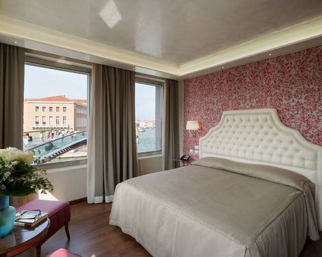 Hotel Santa Chiara