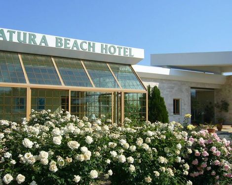 Natura Beach Hotel & Villas