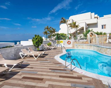 Apartments Garden & Sea Boutique Lodging by LIVVO-1
