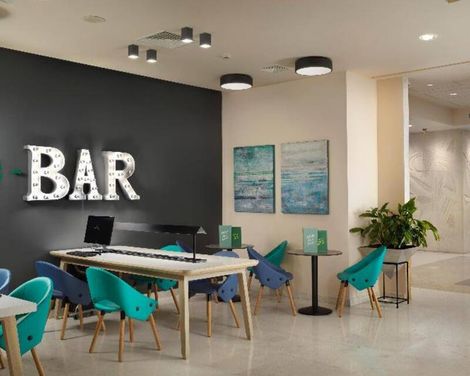 Holiday Inn Athens - Airport