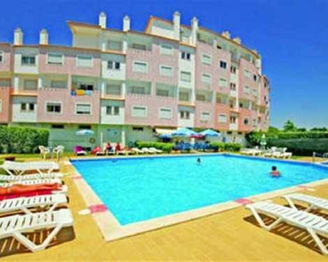 Apartamentos Castelos da Rocha-2