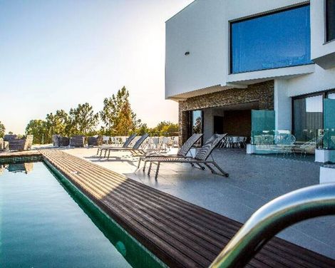 Enigma - Nature & Water Hotel