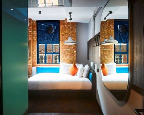 New Road Hotel