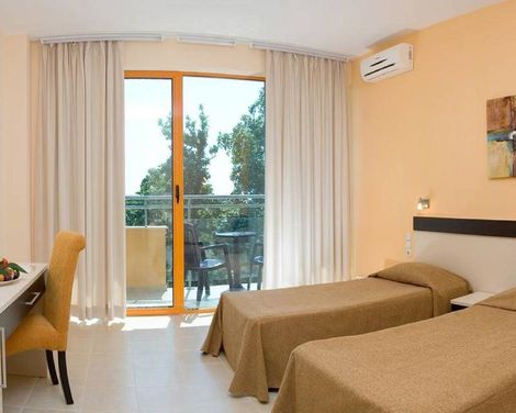 Hotel Sunrise-2