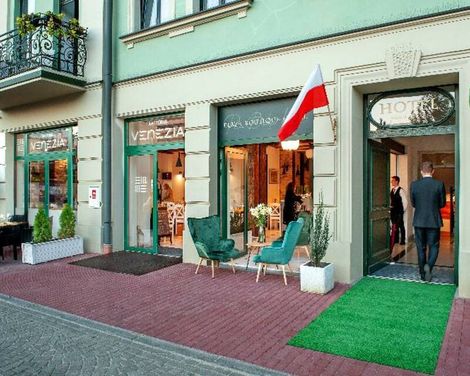 Plaza Boutique Hotel