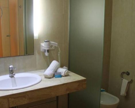 Aparthotel BCL Levante Beach