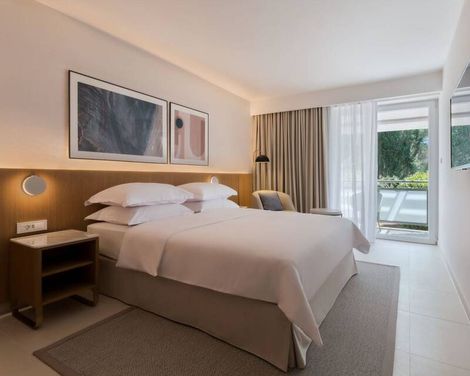 Bluesun Hotel Elaphusa