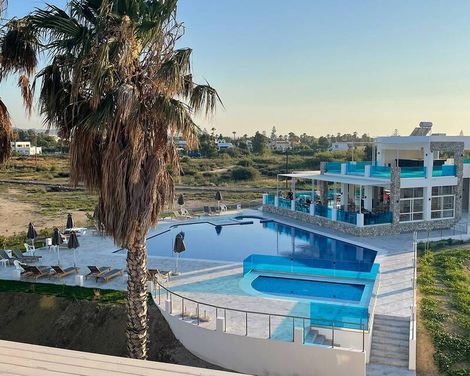 Cavo D’ Oro Hotel