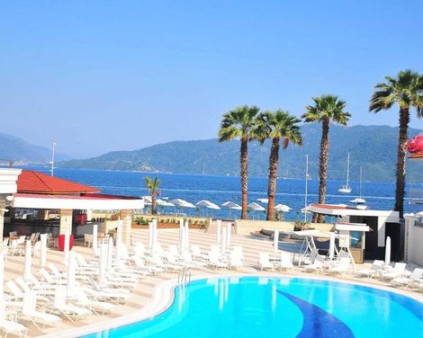 Golden Rock Beach Hotel
