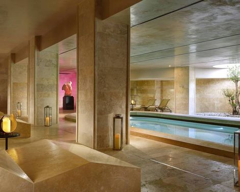 A.Roma Lifestyle Hotel
