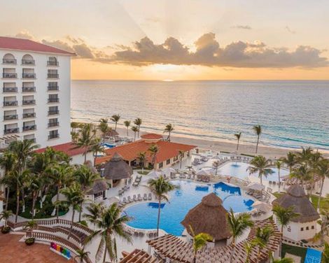 GR Solaris Cancun