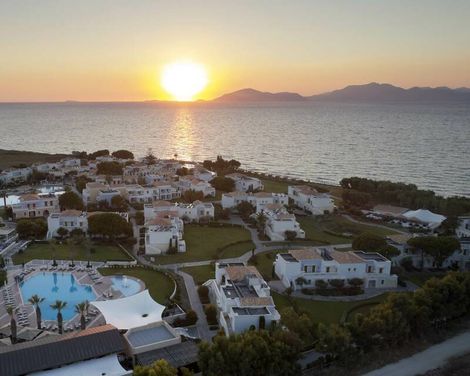 Neptune Luxury Resort