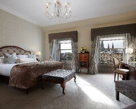 Bonham Hotel