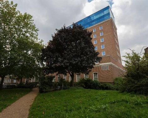 DoubleTree by Hilton London Greenwich