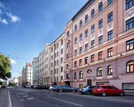 City Hotel Teater-3