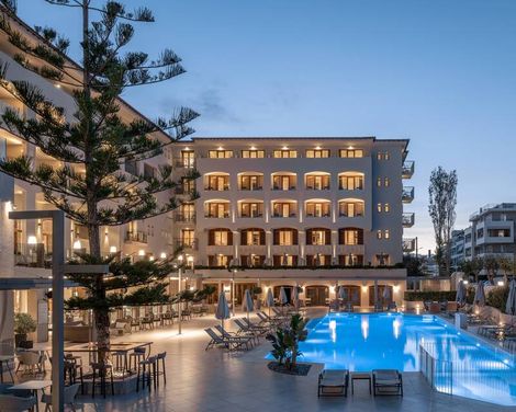 Theartemis Palace