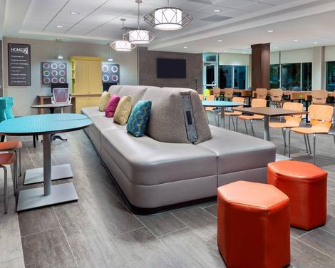 Home2 Suites by Hilton Orlando Near Universal