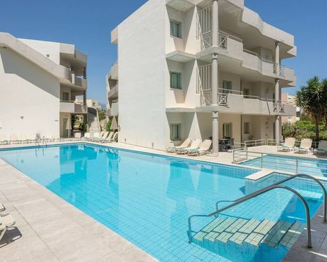 Summer Beach Hotel