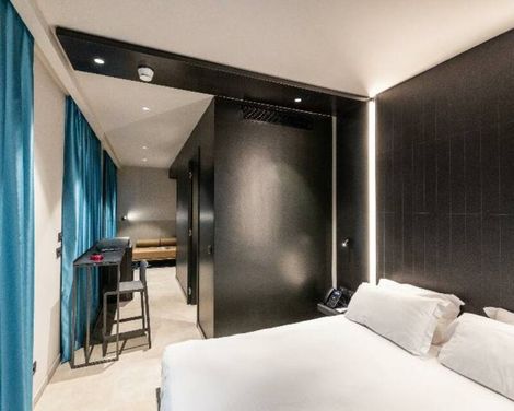 Smart Hotel Central Station